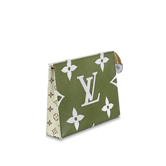 LV Toiletry Pouch 26 Khaki
